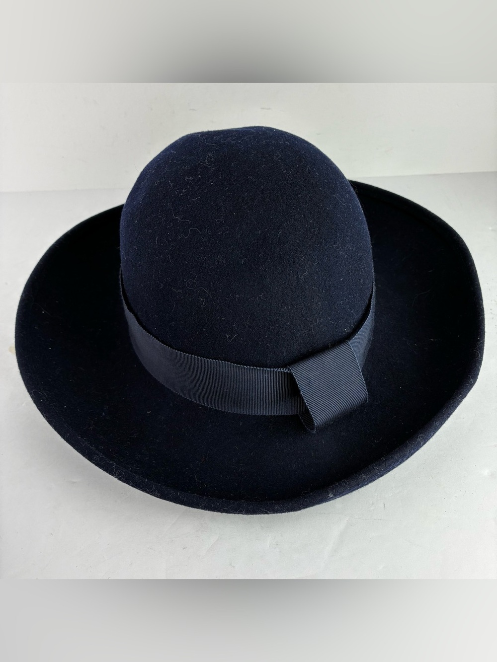 Michael Howard Miss Bierner Vintage 100% Wool Navy Blue Hat